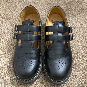 Dr. Martens Black Mary Jane’s